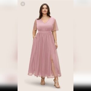 BloomChic Pink Maxi Dress W/Tulle‎ Skirt & Sleeves